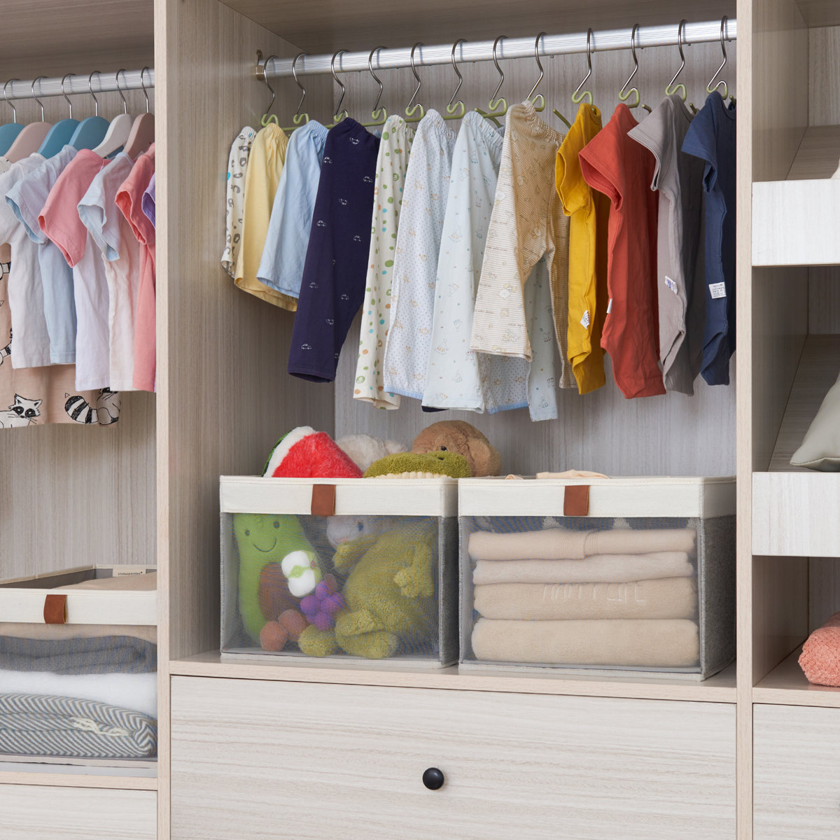 Rebrilliant Fabric Storage Bin set, Closet Decorative Baskets (Set of 3)